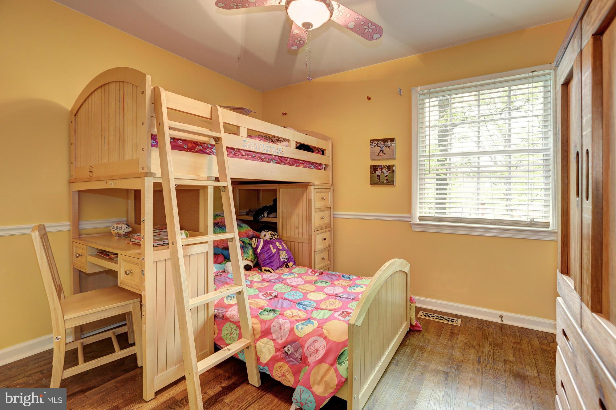 11909 Hunting Ridge Court Potomac, MD 20854 - Photo 23 of 27 Bedroom #3