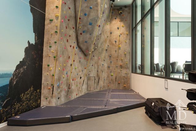 $1,165,000 | 318 Main Street, Unit 4I, San Francisco, CA 94105