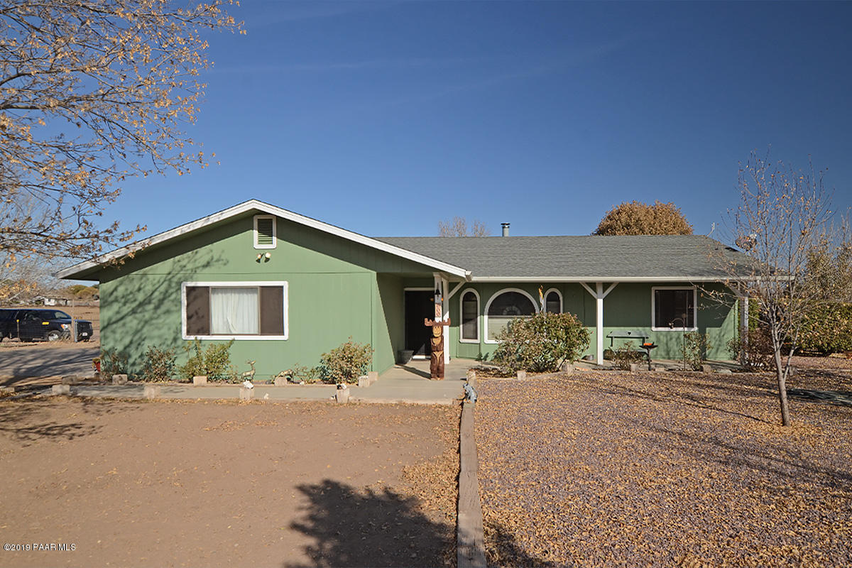 600 Rolling Hills Road Paulden, AZ 86334 - Photo 1 of 27 Front of home