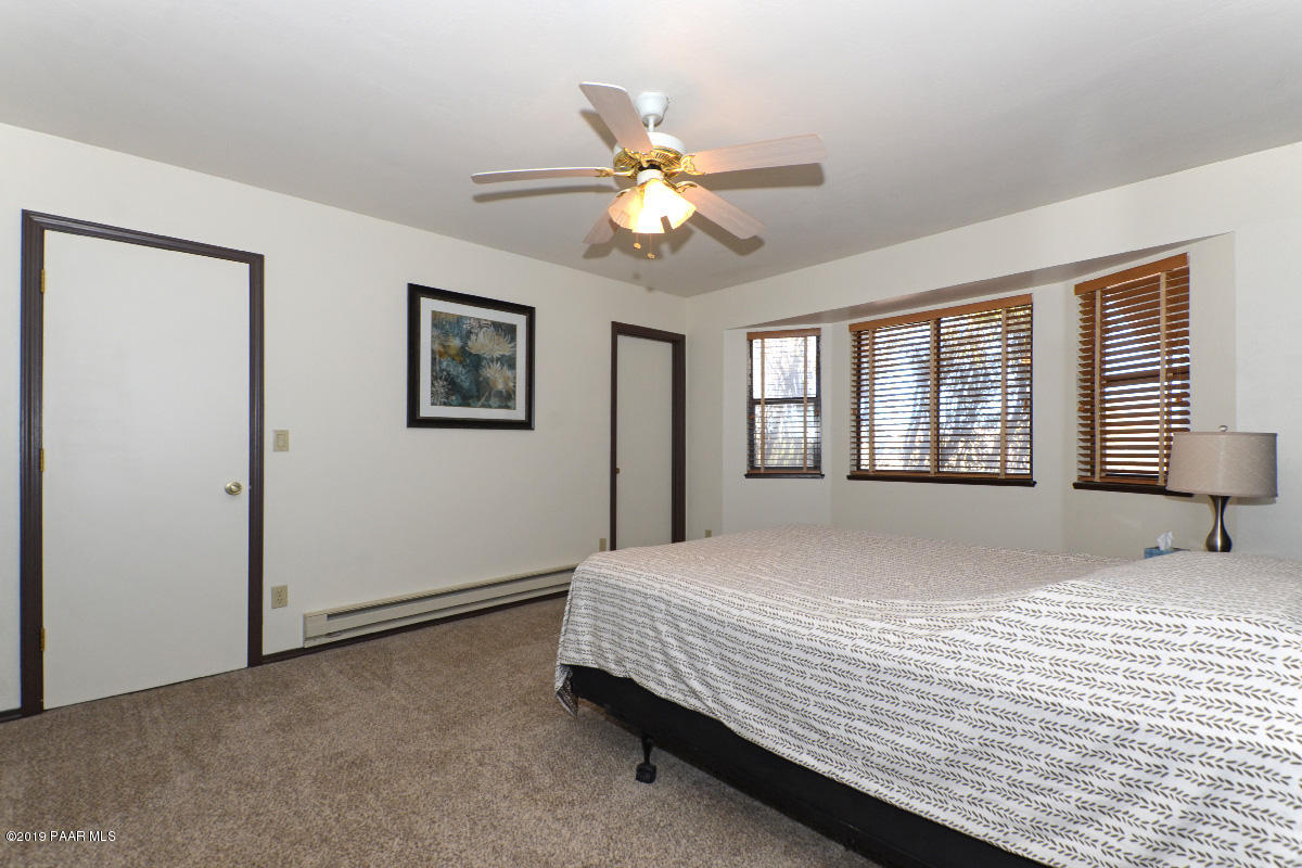 600 Rolling Hills Road Paulden, AZ 86334 - Photo 13 of 27 16 Master 1