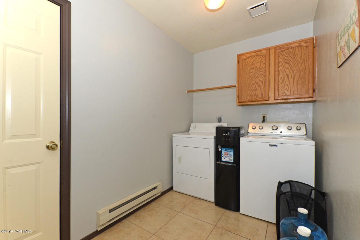 600 Rolling Hills Road Paulden, AZ 86334 - Photo 20 of 27 20 Laundry 1