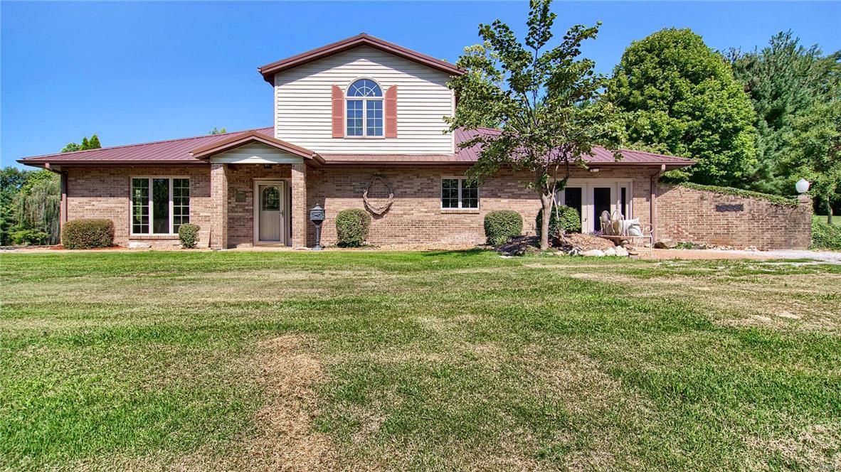 9379 Klondike Road Worden, IL 62097 - Photo 2 of 38