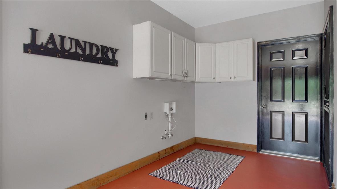 9379 Klondike Road Worden, IL 62097 - Photo 25 of 38