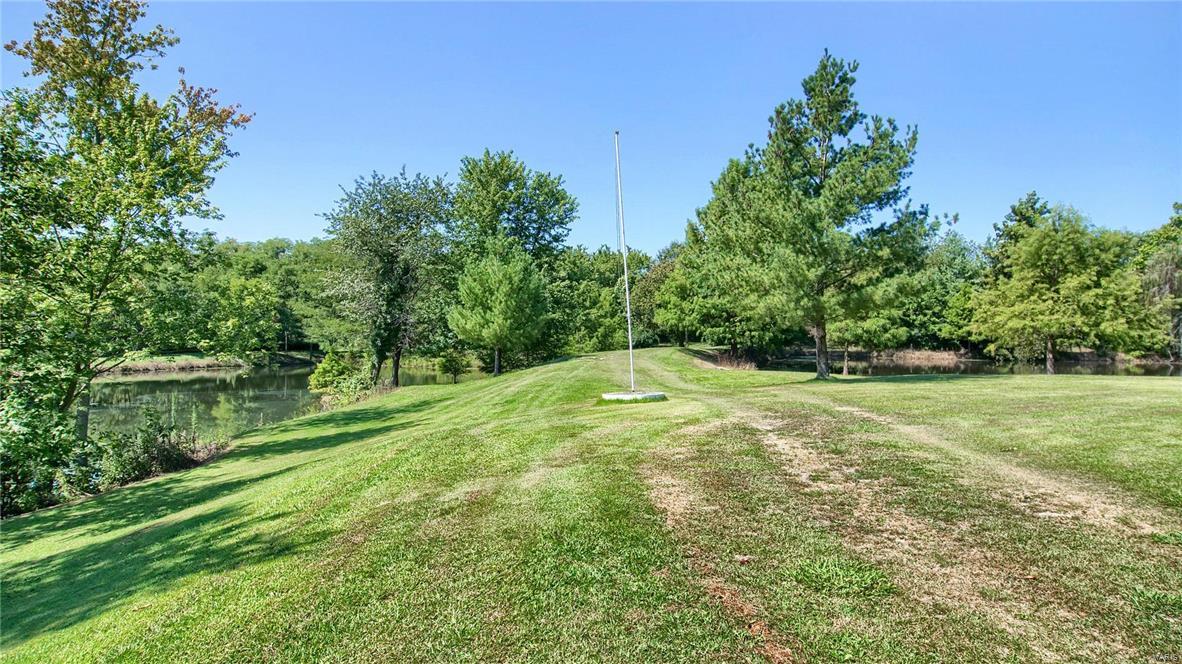 9379 Klondike Road Worden, IL 62097 - Photo 33 of 38