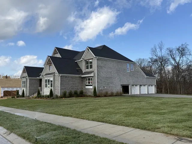 $2,169,900 | 5700 Nola Drive, Arrington, TN 37014