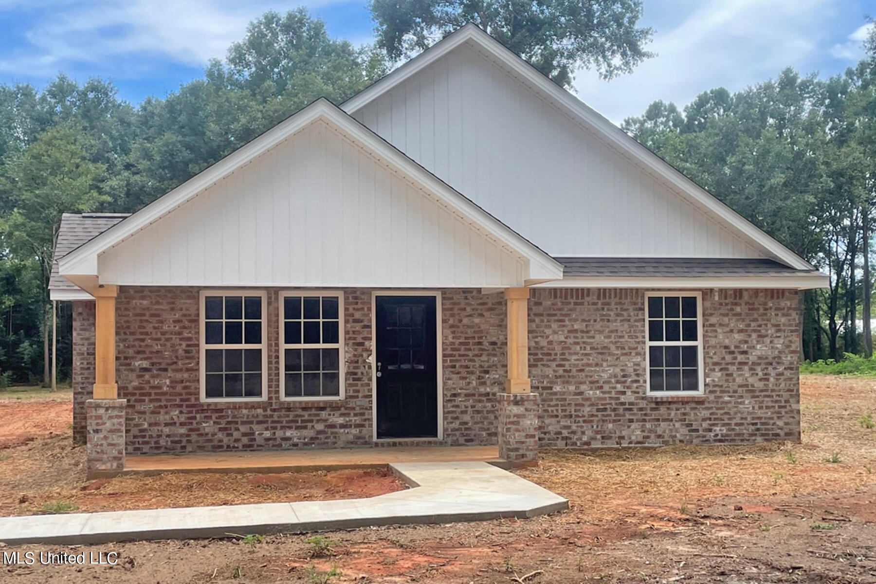 107 East V Lowery Road Lucedale, MS 39452 - Photo 1 of 23 1 (1)