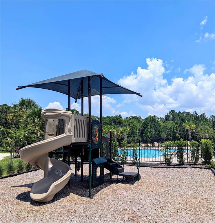 620 Grasshopper Ct Street St. Cloud, FL 34772 - Photo 29 of 29 a view of a roof deck with furniture