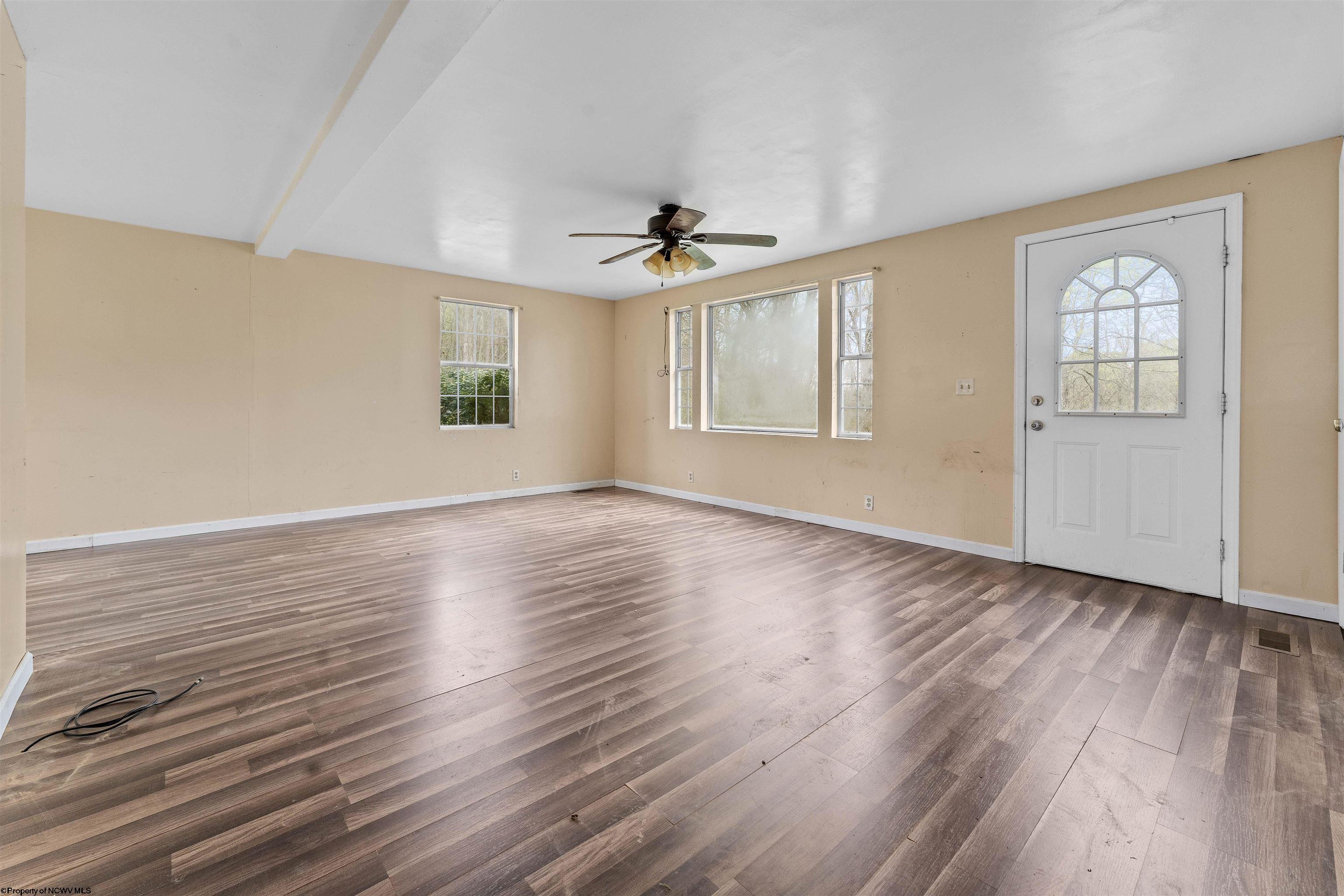 207 Camp Run Road Morgantown, WV 26508 - Photo 6 of 16 Gallery Image 6