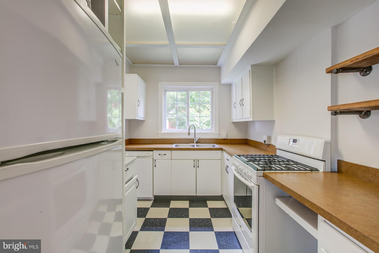3250 Gunston Road Alexandria, VA 22302 - Photo 20 of 54