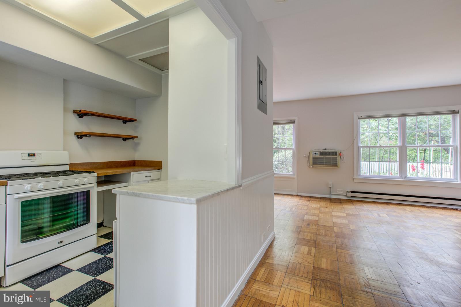 3250 Gunston Road Alexandria, VA 22302 - Photo 7 of 54