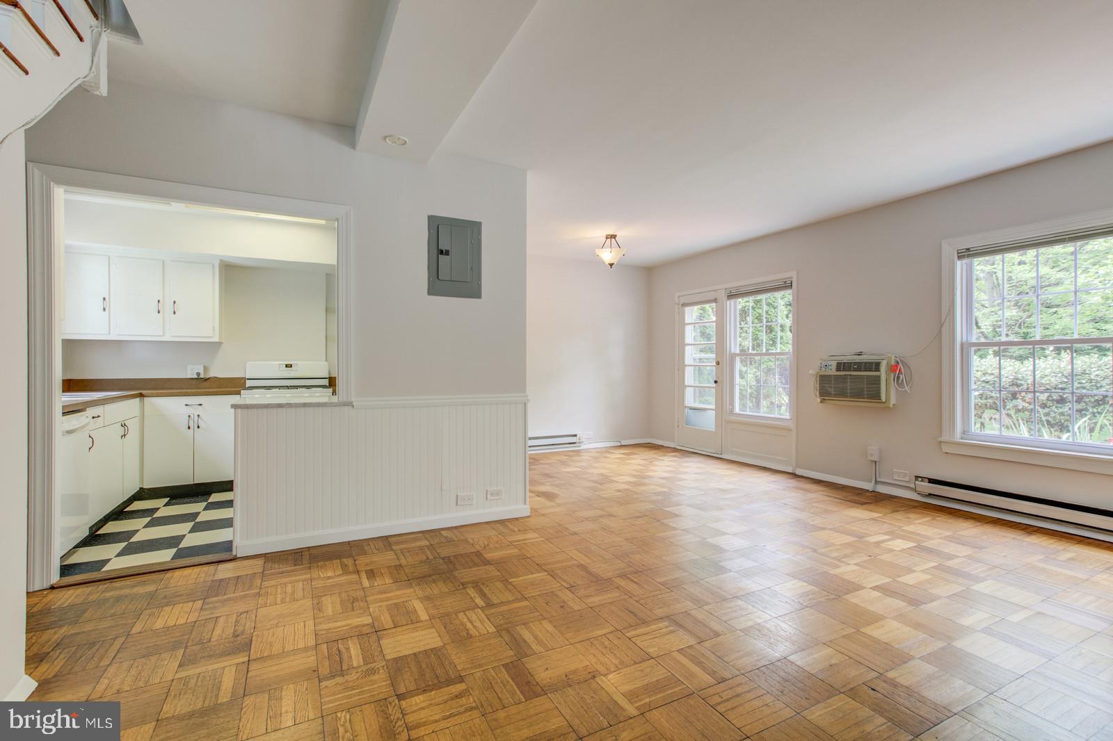3250 Gunston Road Alexandria, VA 22302 - Photo 10 of 54