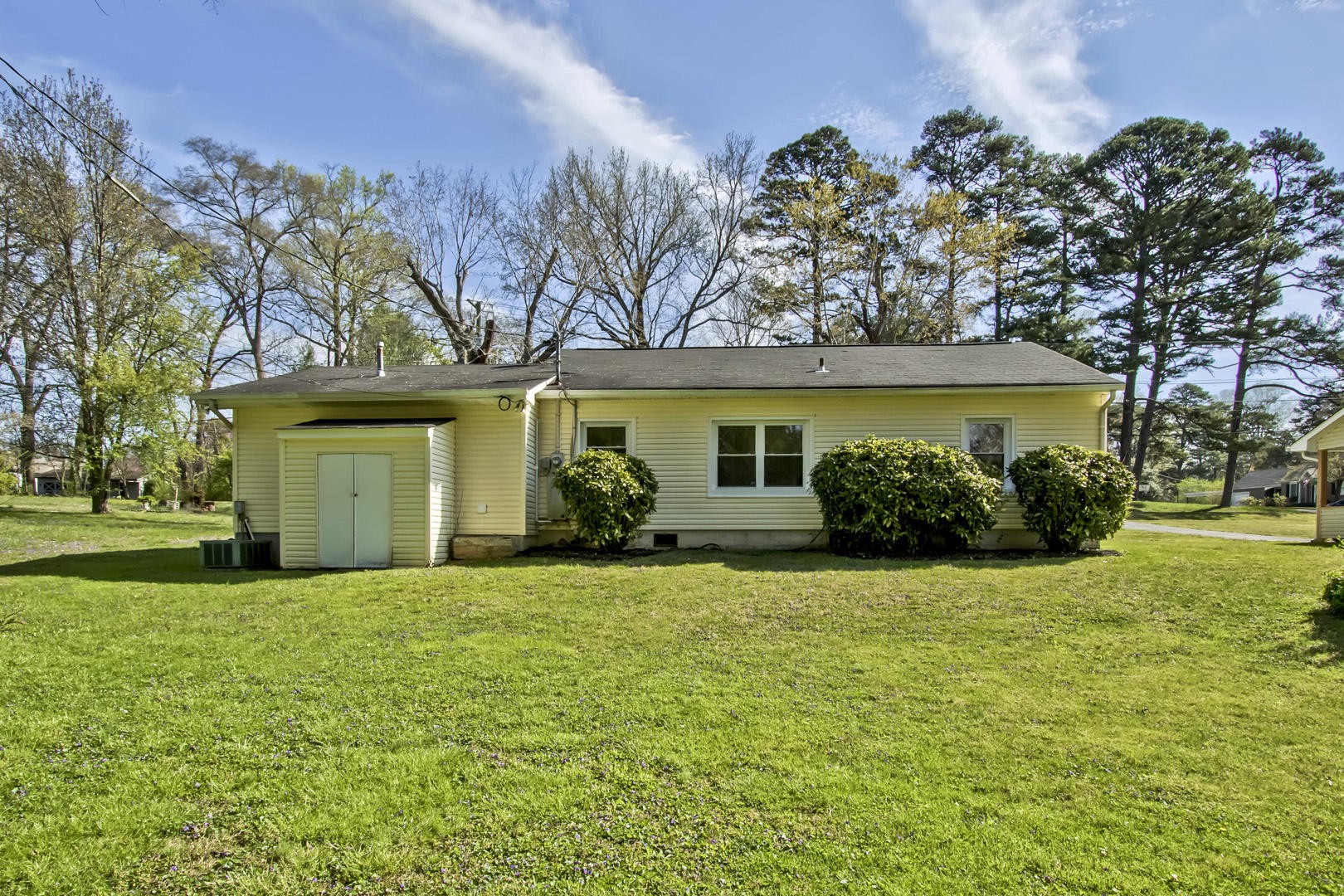 4807 Seminole Road Northeast Knoxville, TN 37918 - Photo 16 of 17 Gallery Image 16