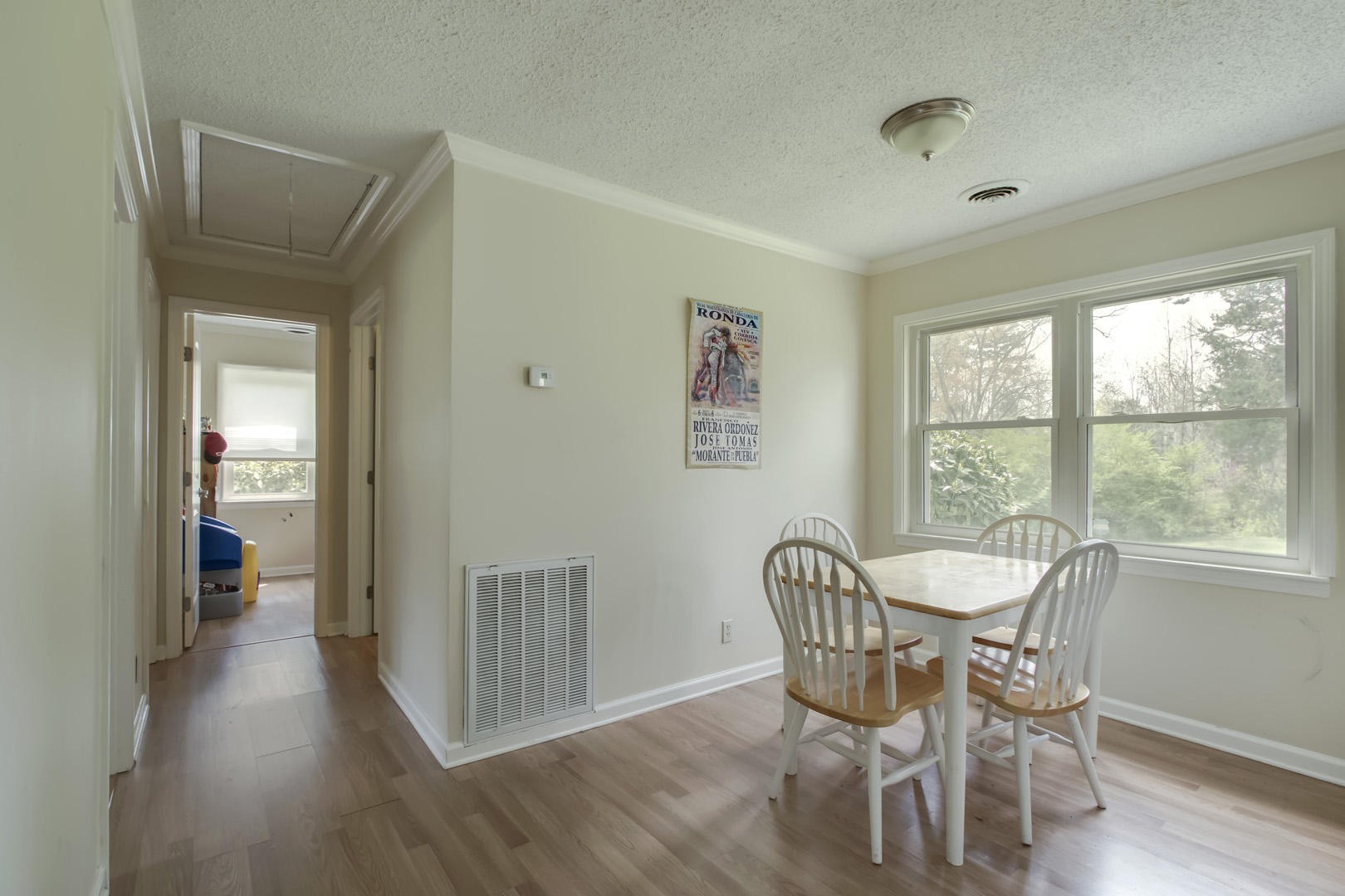 4807 Seminole Road Northeast Knoxville, TN 37918 - Photo 8 of 17 Gallery Image 8