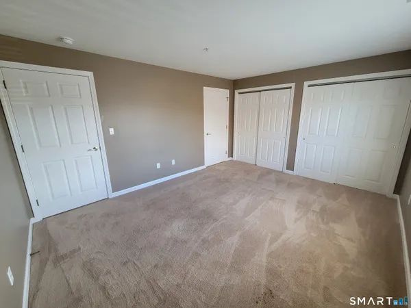 $249,900 | 75 Washington Avenue, Unit 5303, Hamden, CT 06518