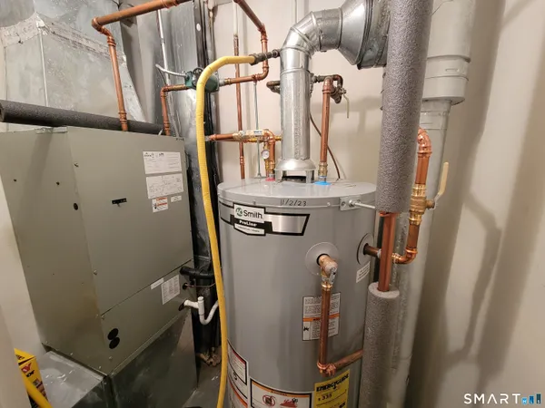 $249,900 | 75 Washington Avenue, Unit 5303, Hamden, CT 06518