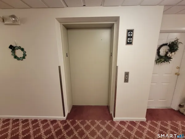 $249,900 | 75 Washington Avenue, Unit 5303, Hamden, CT 06518