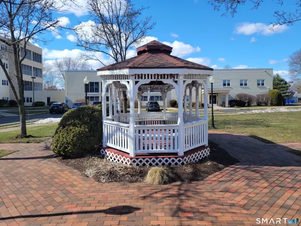 $249,900 | 75 Washington Avenue, Unit 5303, Hamden, CT 06518