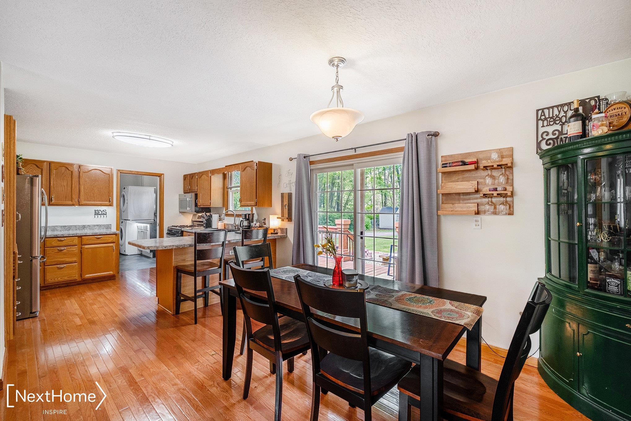 8122 Beecher Road Flushing, MI 48433 - Photo 11 of 41 Gallery Image 11
