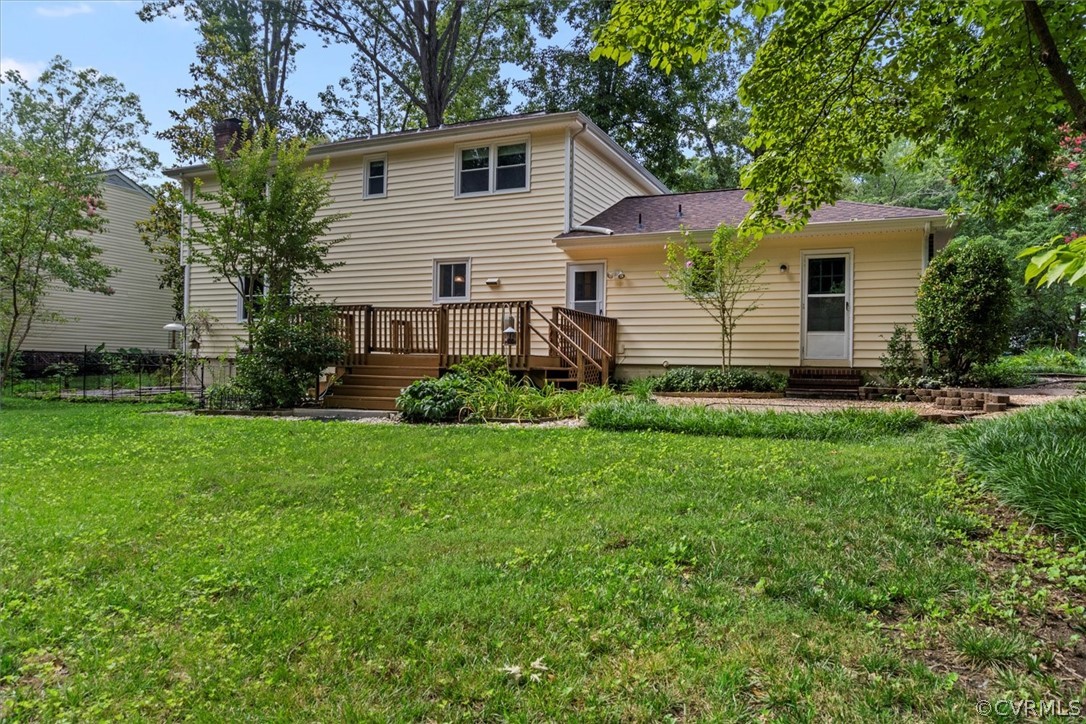 4005 Hidden Valley Road Chester, VA 23831 - Photo 33 of 43 a view of a house with backyard and garden