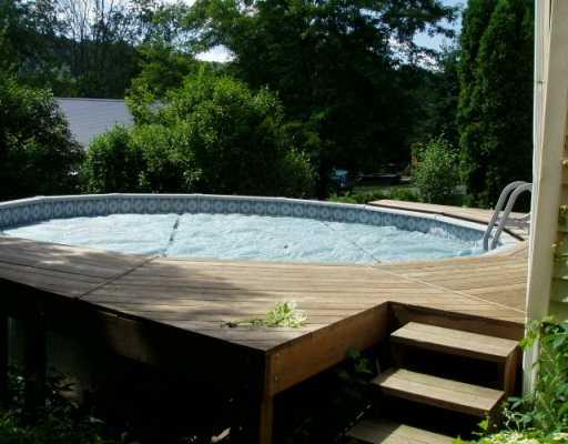 233 Old Mill Road Apollo, PA 15613 - Photo 5 of 8 Swimming Pool/Hot Tub/Sauna.