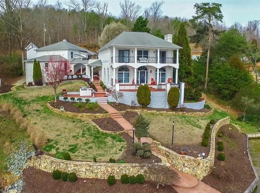 516 Shoreline Road New London, NC 28127 - Photo 3 of 26 Immaculate Landscaping with Irrigation