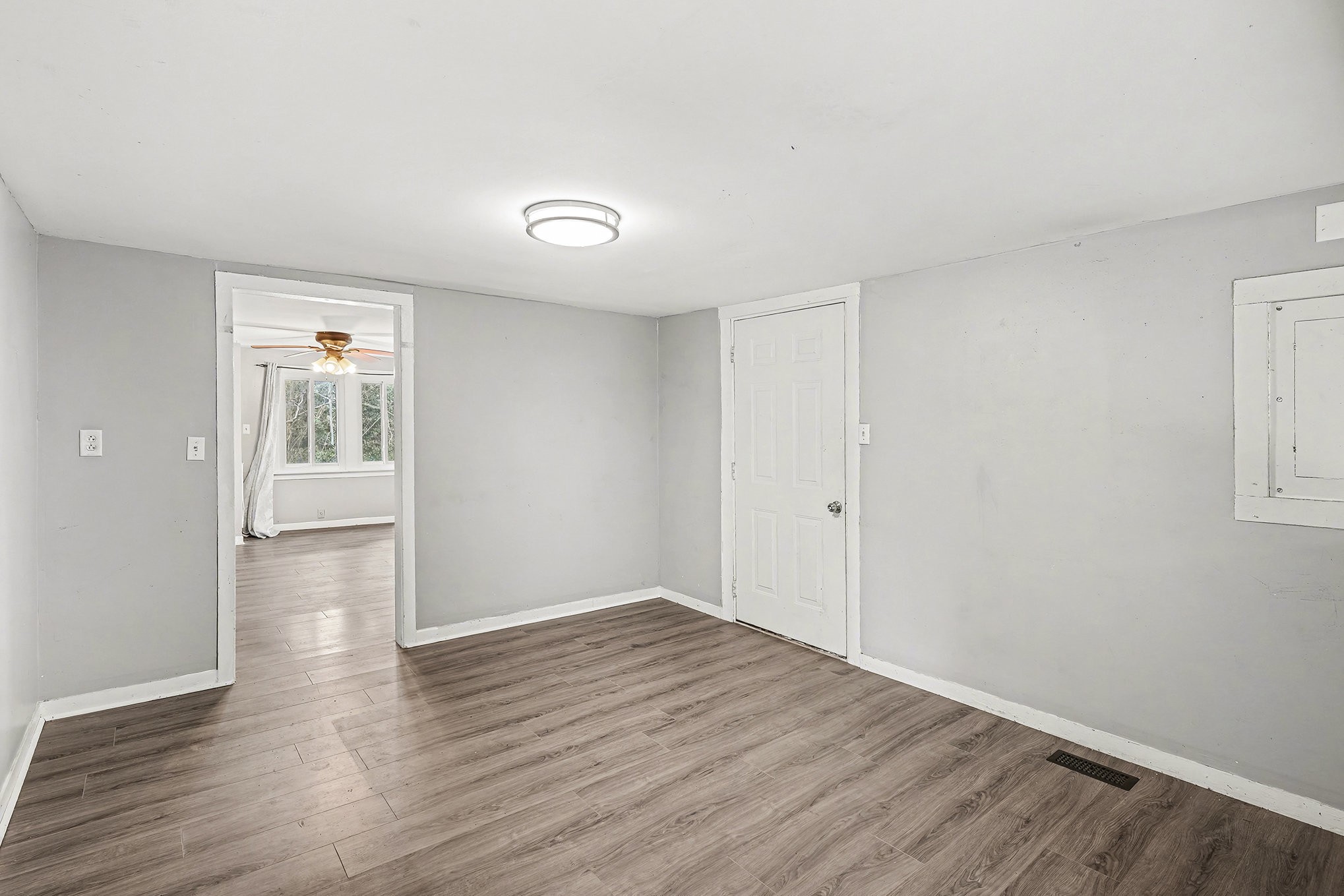 206 College Street Burns, TN 37029 - Photo 4 of 14