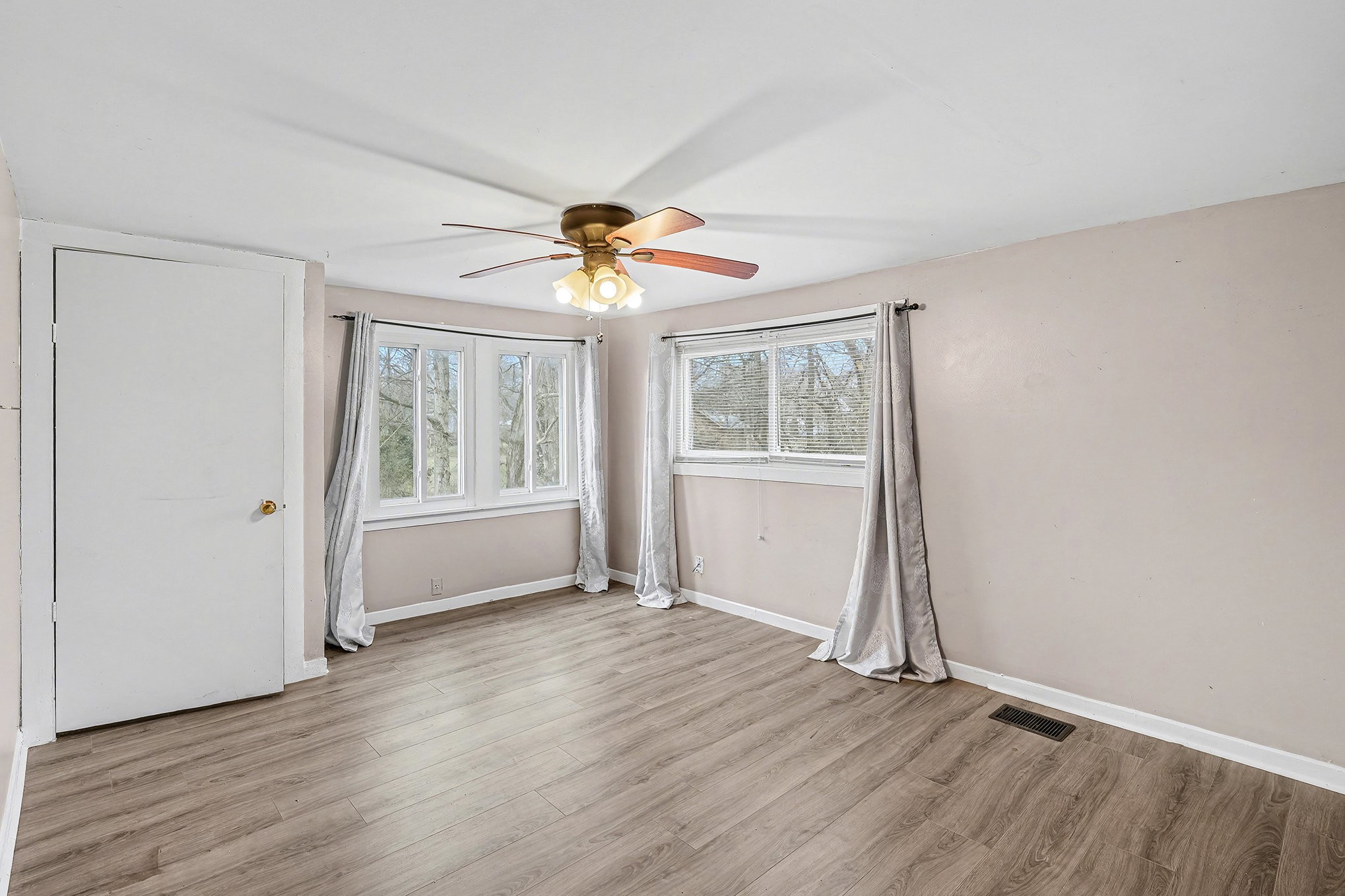 206 College Street Burns, TN 37029 - Photo 7 of 14