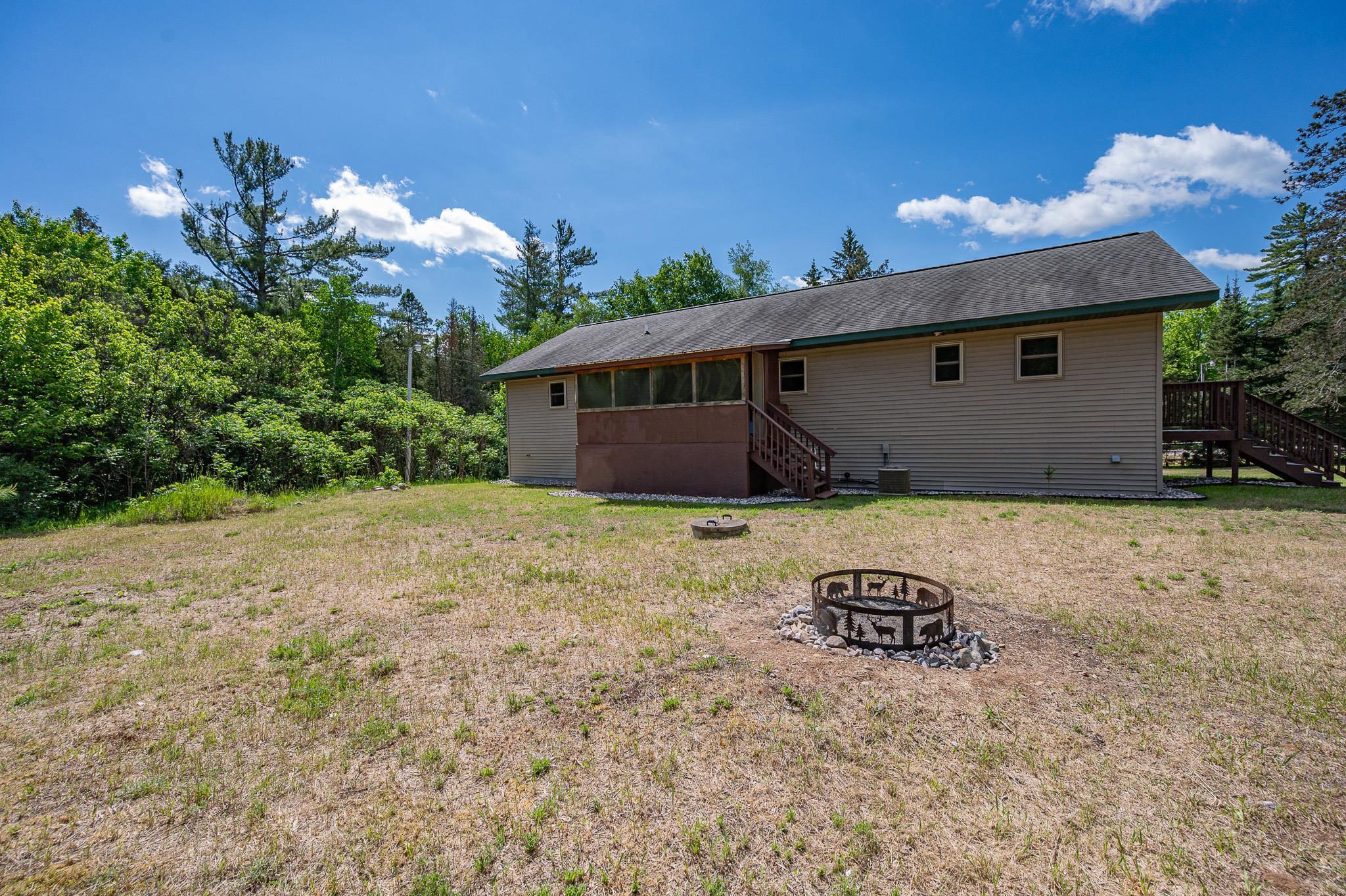 W14344 Us Highway Goodman, WI 54125 - Photo 4 of 65