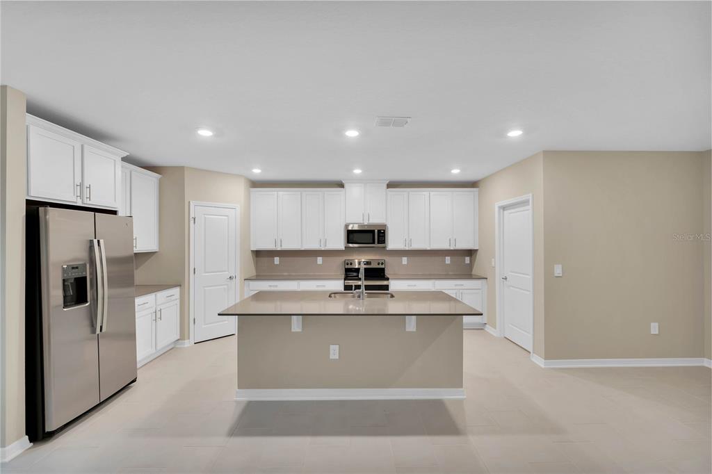 2840 Muller Oak Loop Ocoee, FL 34761 - Photo 7 of 37