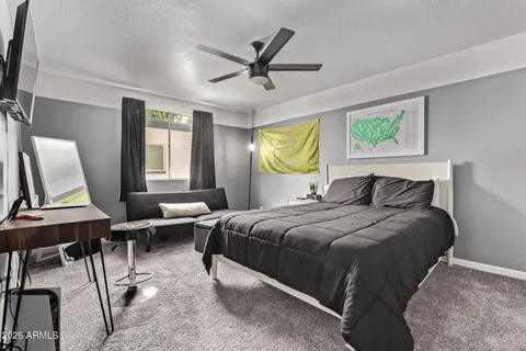 $525,000 | 334 West Medlock Drive, Unit D102, Phoenix, AZ 85013