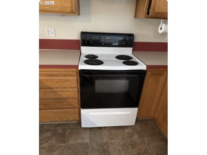 5234 Southwest 174th Terrace Beaverton, OR 97078 - Photo 31 of 36 Unit #2