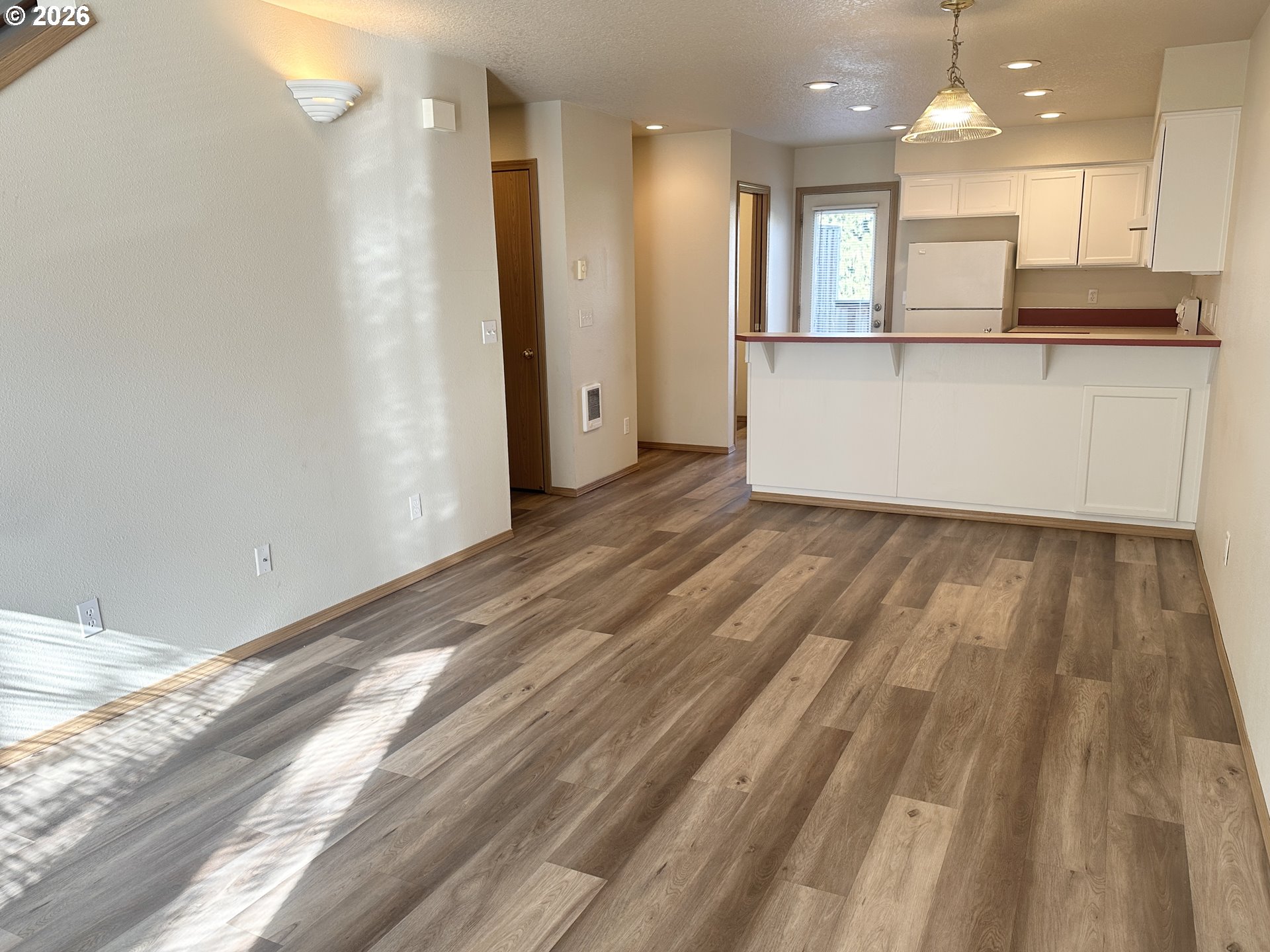 5234 Southwest 174th Terrace Beaverton, OR 97078 - Photo 5 of 36 Unit #1