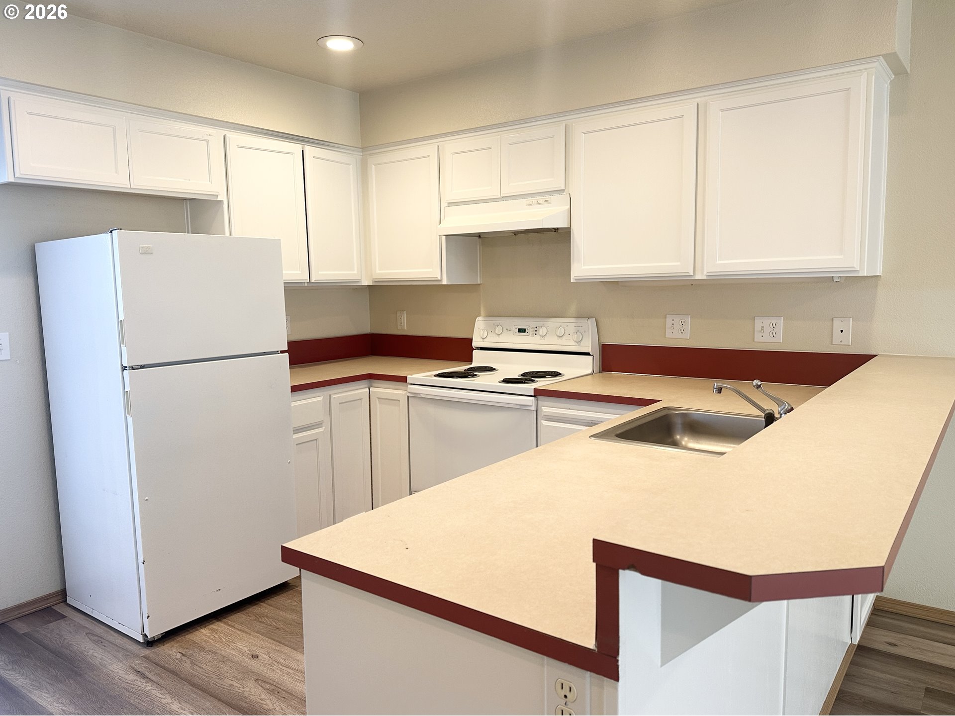 5234 Southwest 174th Terrace Beaverton, OR 97078 - Photo 10 of 36 Unit #1