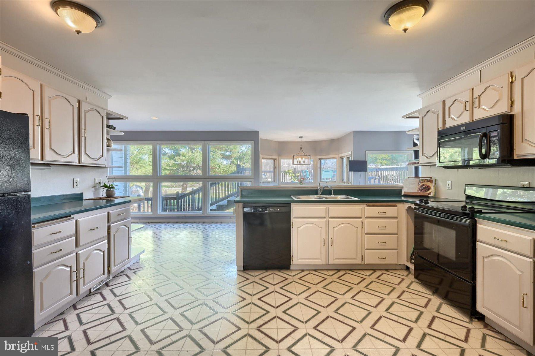 530 Wagonwheel Road Lititz, PA 17543 - Photo 13 of 35 Gallery Image 13