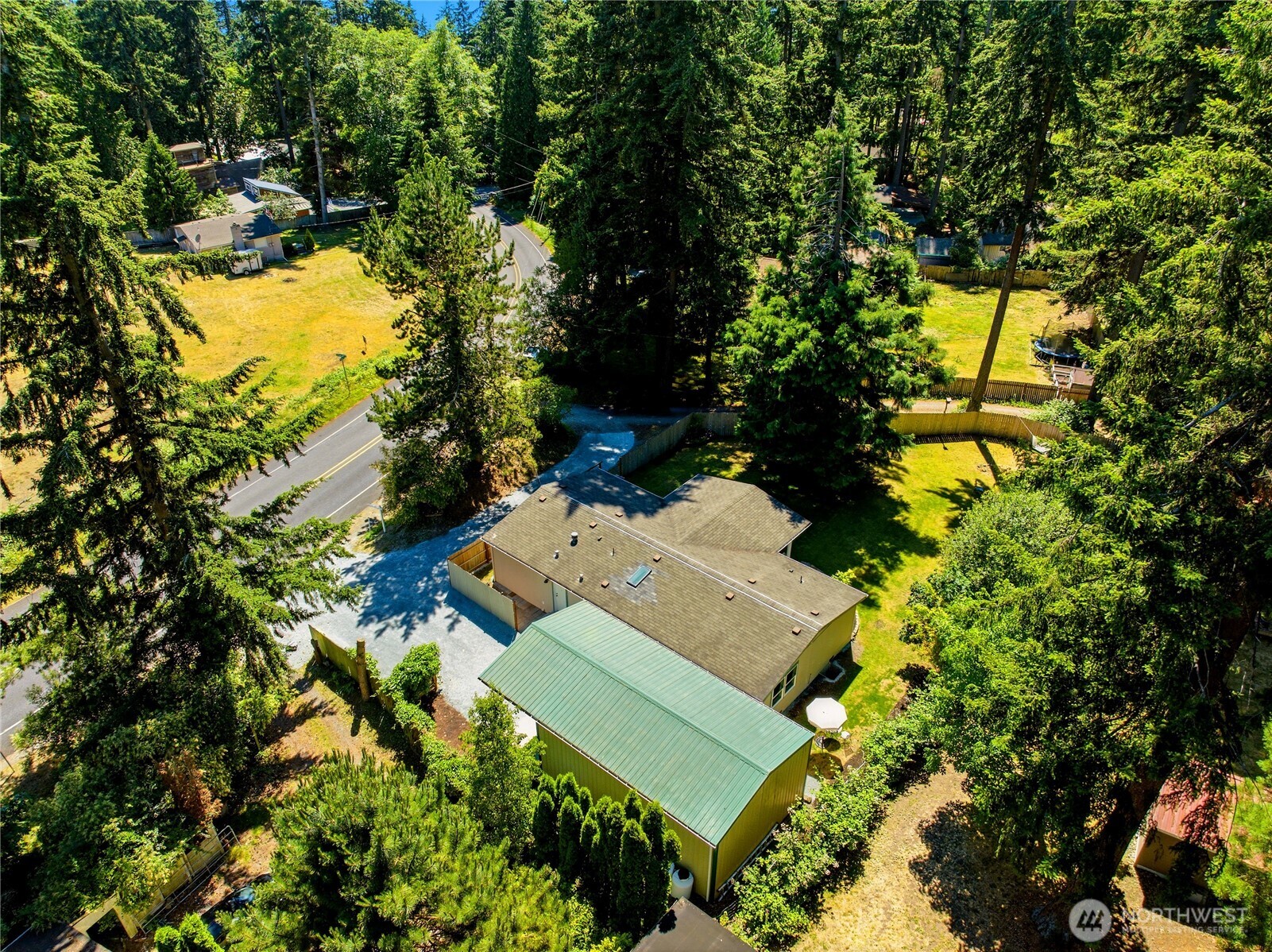 5807 Cameron Road Freeland, WA 98249 - Photo 3 of 40