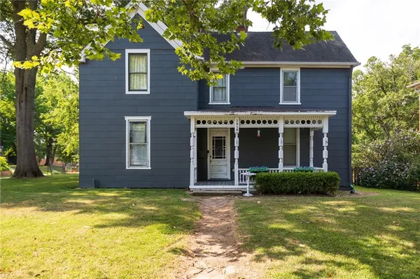 $262,500 | 1919 South Street, Lexington, MO 64067