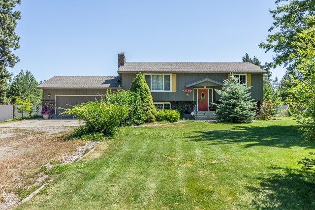 22712 North Elk Chattaroy Road Colbert, WA 99005 - Photo 1 of 20 Gallery Image 1
