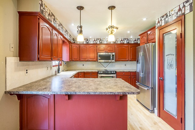 22712 North Elk Chattaroy Road Colbert, WA 99005 - Photo 6 of 20 Gallery Image 6