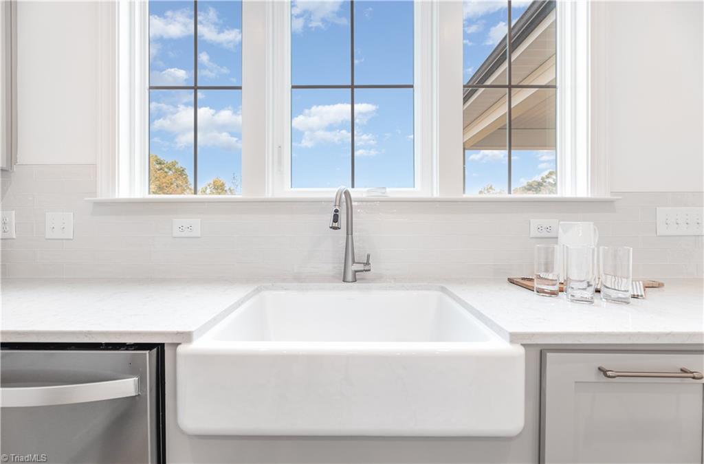 123 Rierson Farms Court Madison, NC 27025 - Photo 12 of 28