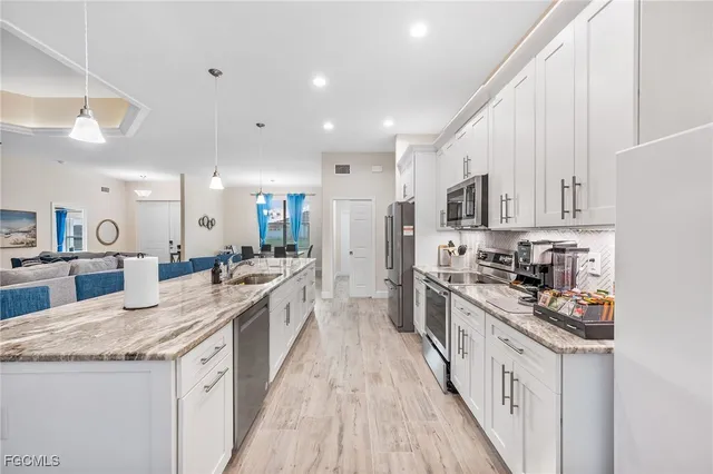 $5,900 | 2359 Northwest 38th Avenue, Cape Coral, FL 33993