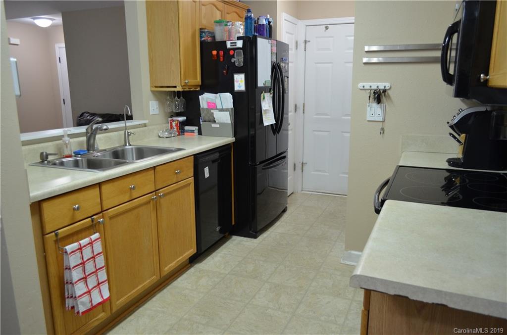 1228 Spring View Court, Unit 72 Rock Hill, SC 29732 - Photo 5 of 13