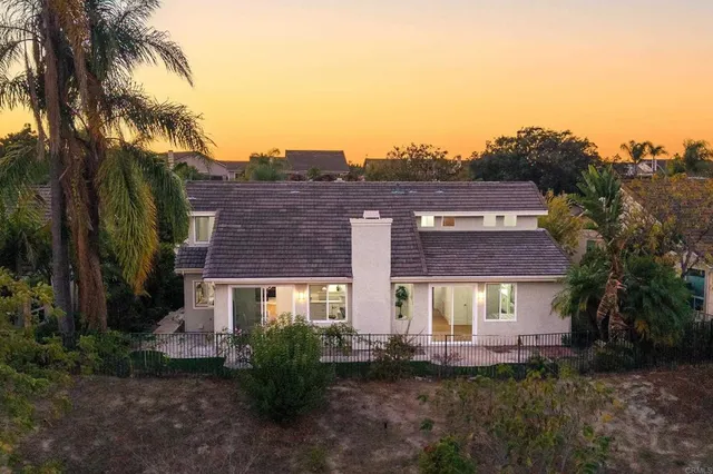 $1,159,900 | 5166 Via Portola, Oceanside, CA 92057