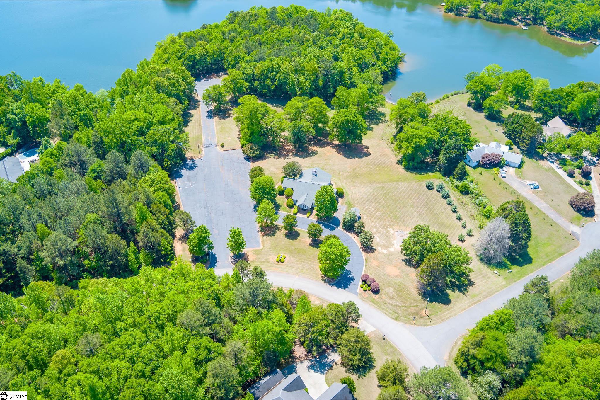 102 Indian Ridge Point Laurens, SC 29360 - Photo 38 of 39