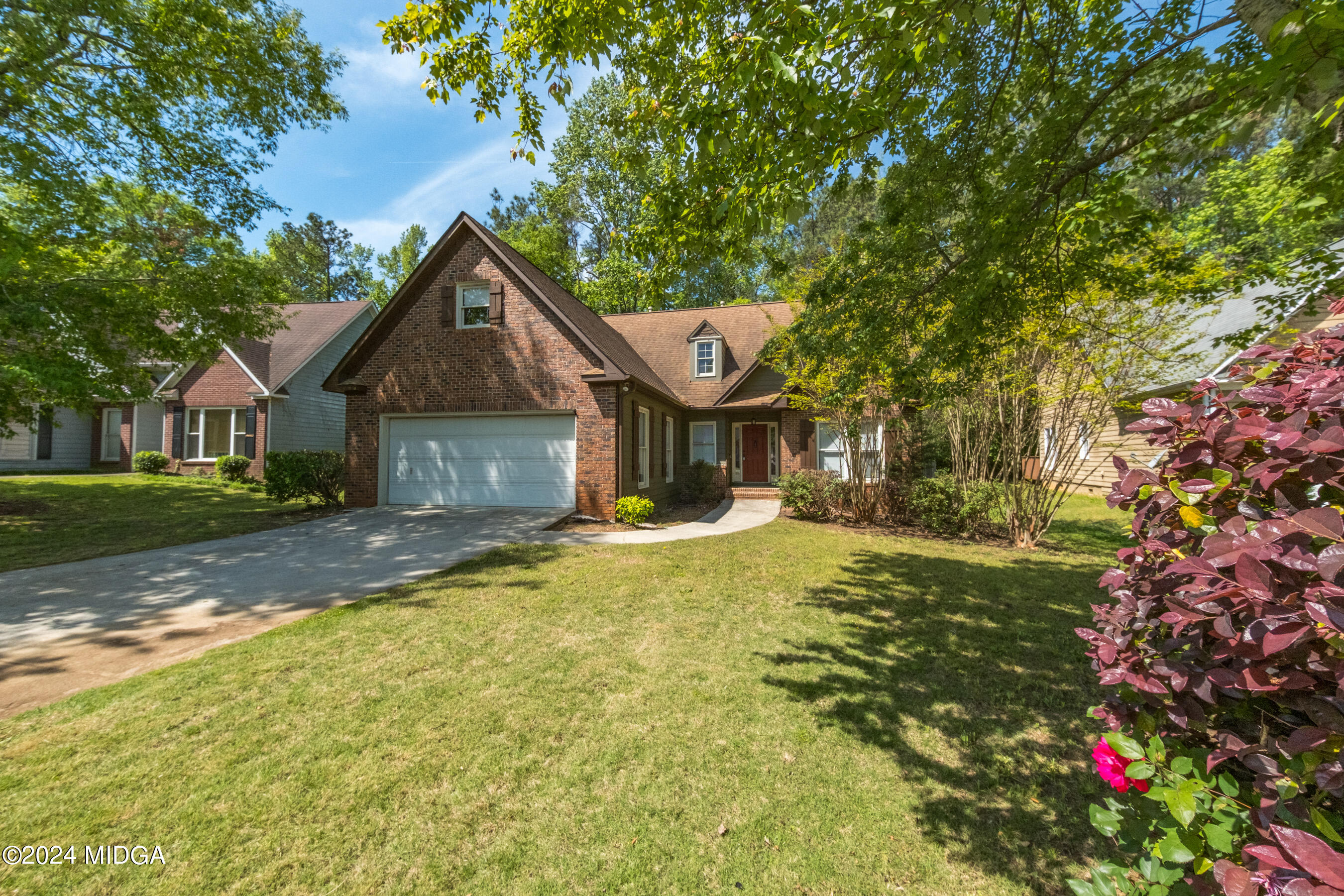 142 Springfield Boulevard Macon, GA 31210 - Photo 1 of 29 IMG_2117