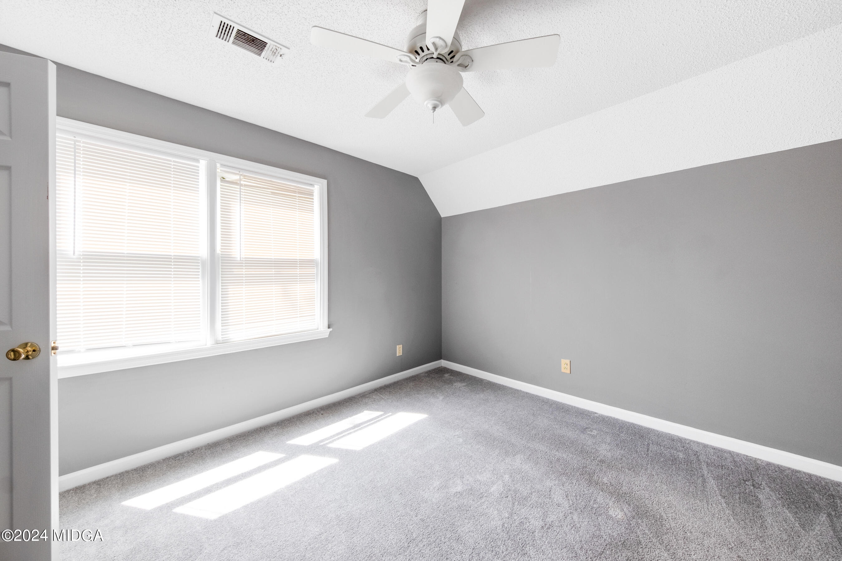 142 Springfield Boulevard Macon, GA 31210 - Photo 25 of 29 IMG_2100