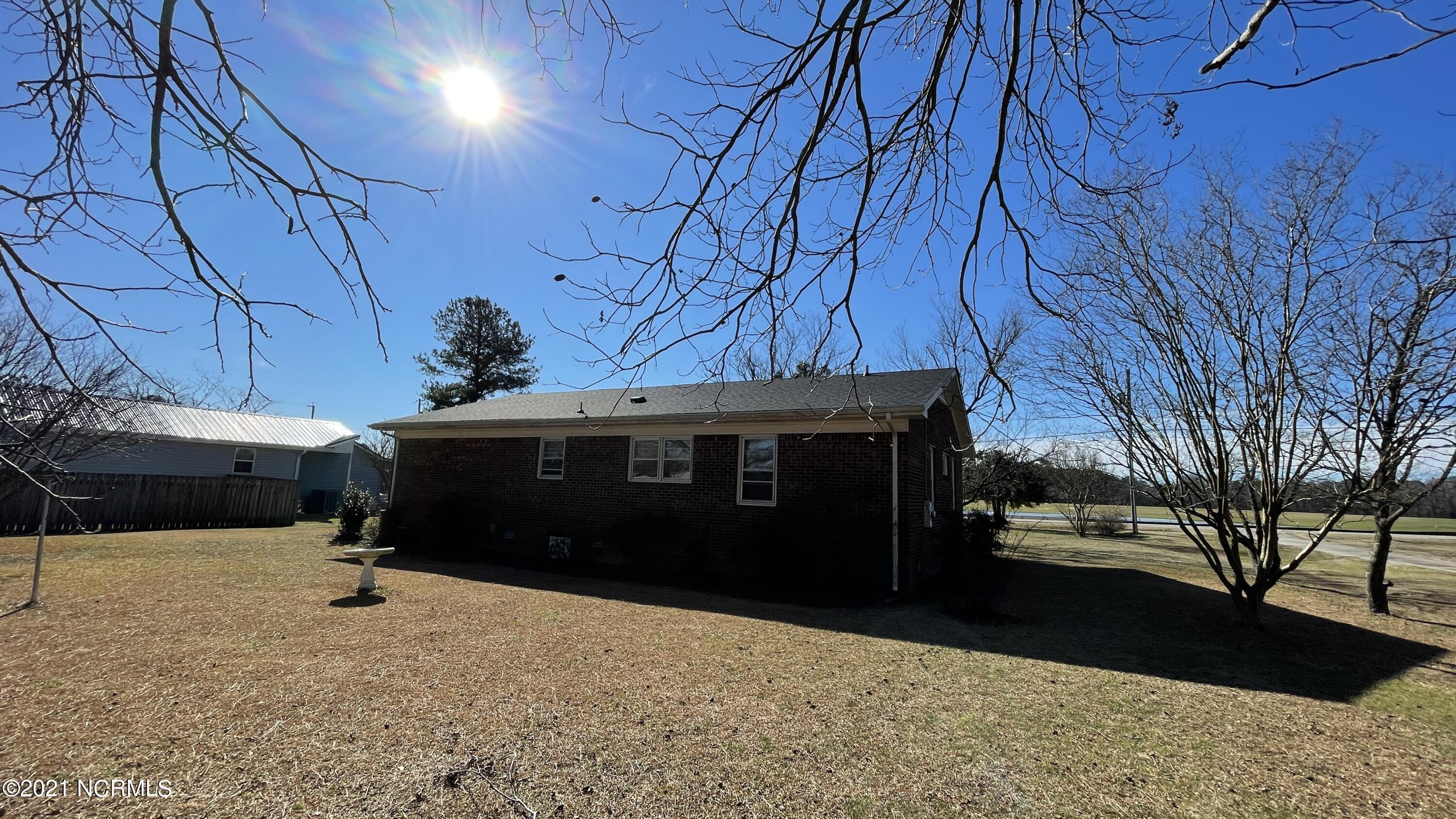 1223 Ranch Motel Road Williamston, NC 27892 - Photo 18 of 19 Back