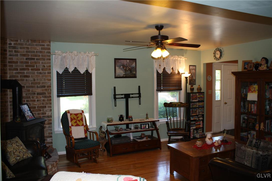 235 Rinker Road Northampton, PA 18067 - Photo 6 of 38 Gallery Image 6