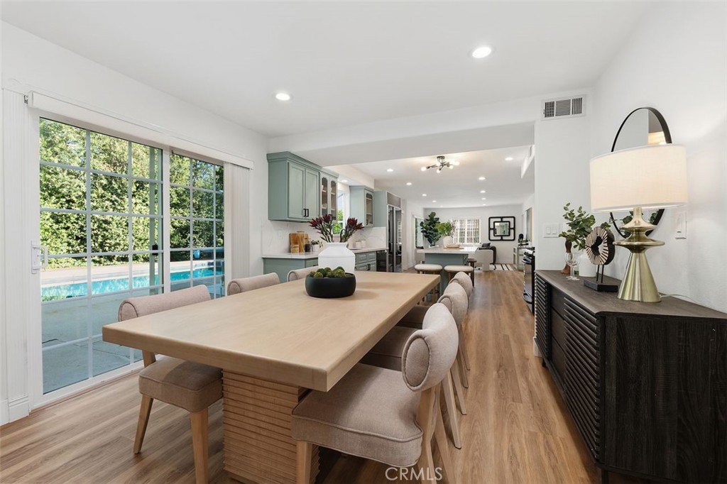 22534 Liberty Bell Road Calabasas, CA 91302 - Photo 10 of 41