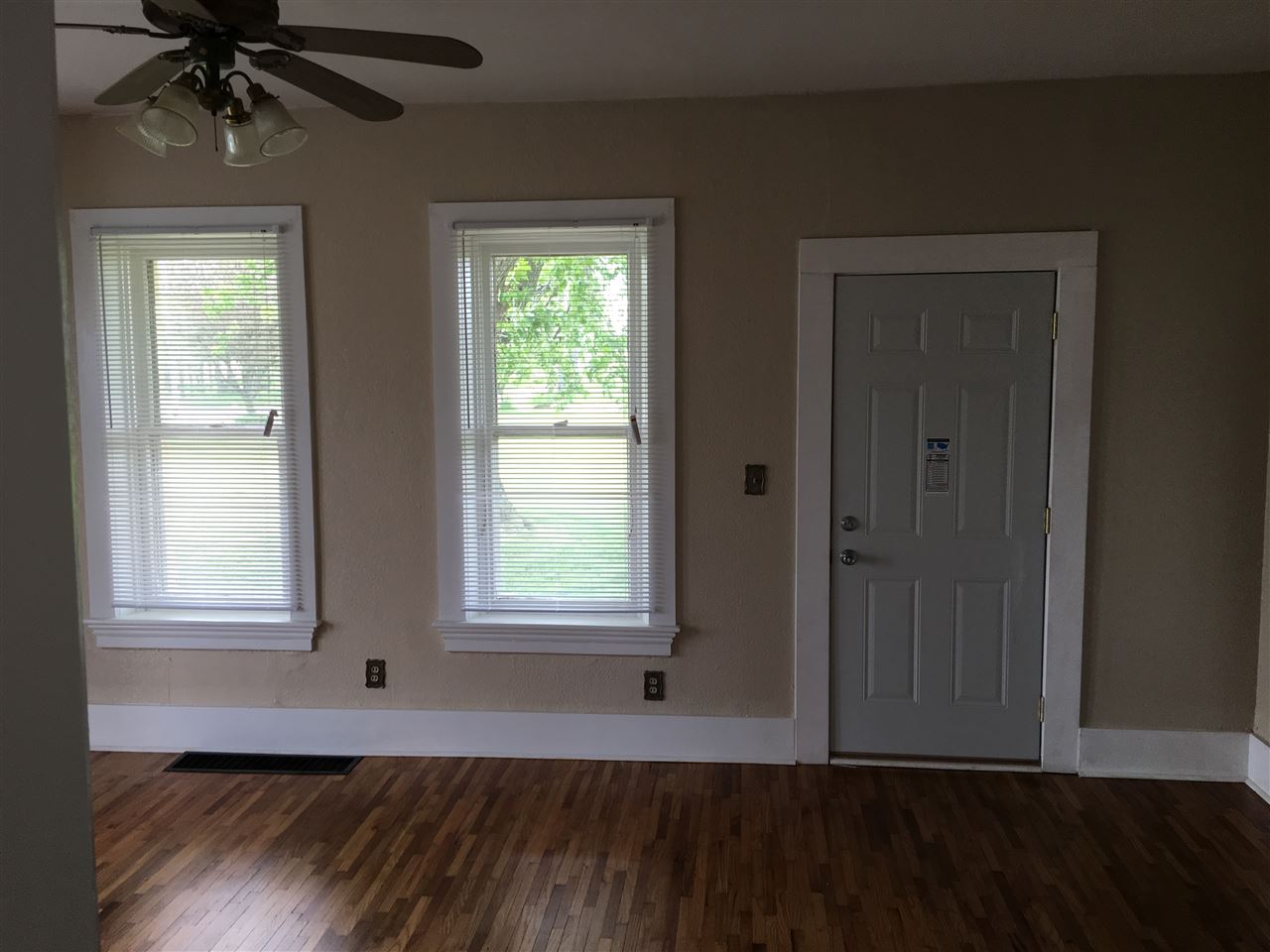 15236 Scipio Road Harlan, IN 46743 - Photo 2 of 31