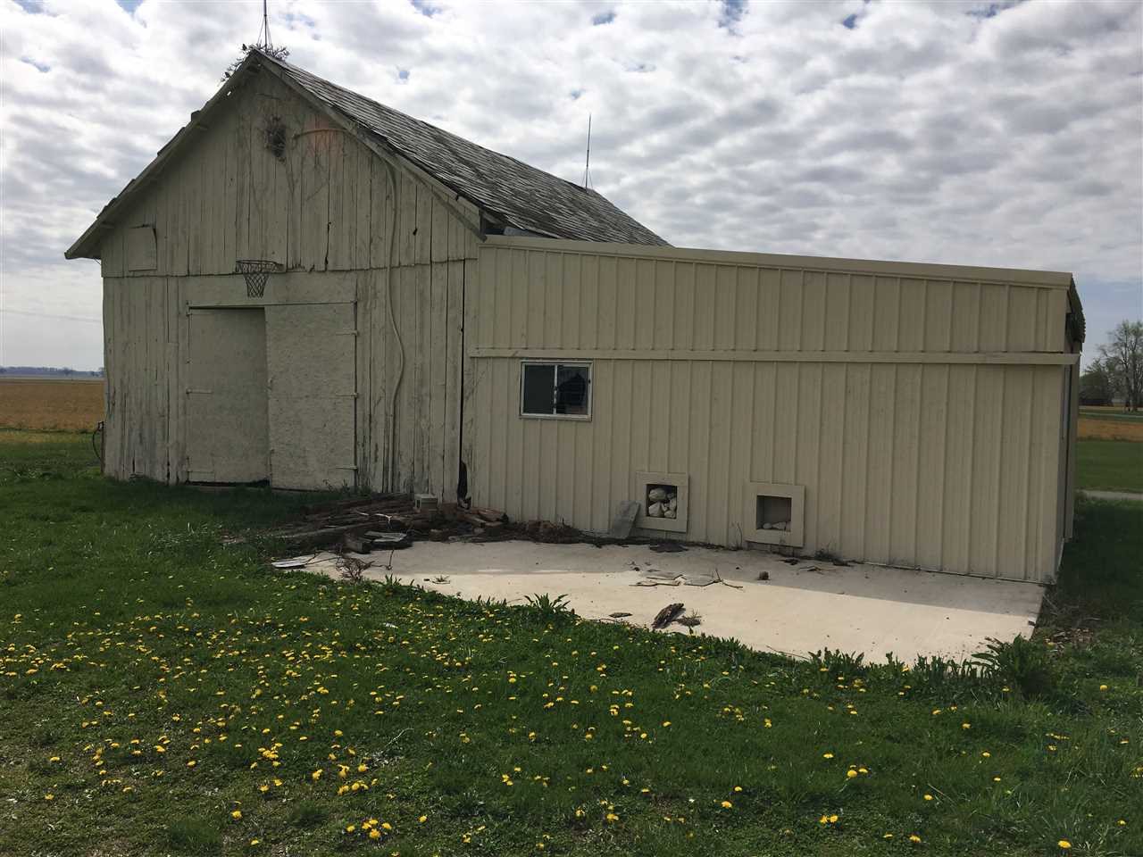 15236 Scipio Road Harlan, IN 46743 - Photo 14 of 31